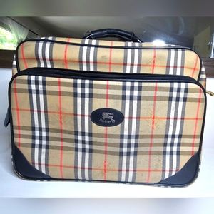 Burberry Vintage Weekend Bag